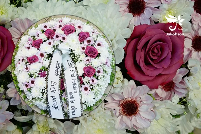 Matusepärg täislilledest dorsum - Matusepärg täislilledest